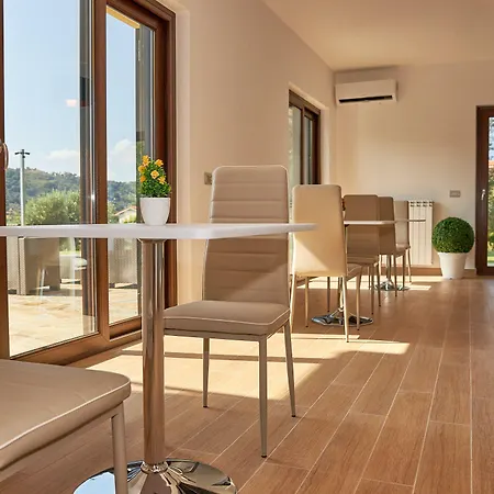 Cilentia 2* אגרופולי